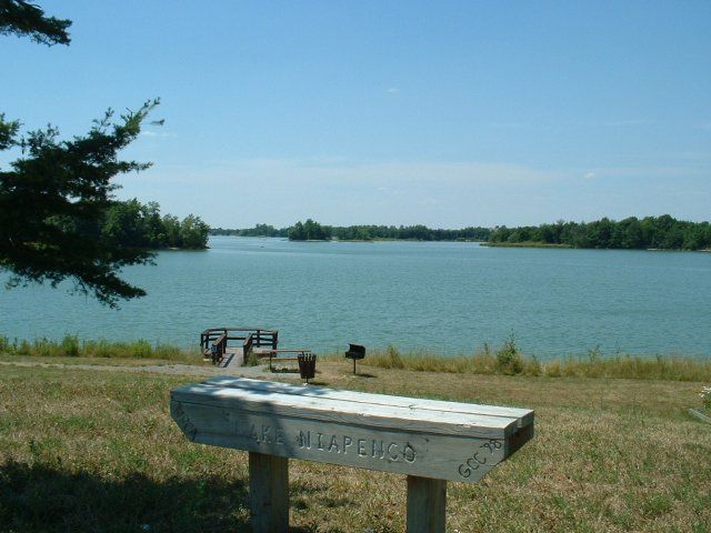 BCA lake from bench July14-02